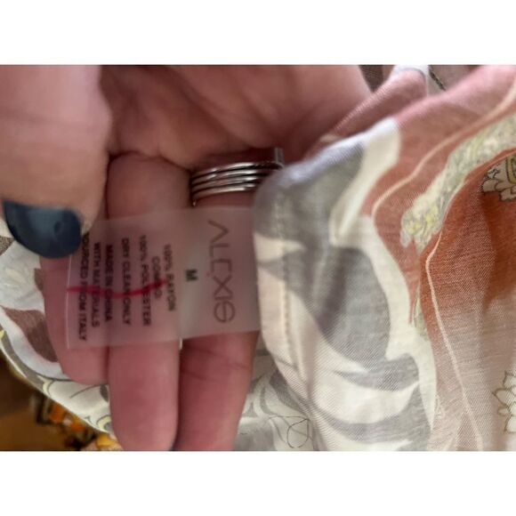 Alexis
Story Teller Printed Minidress - Picture 11 of 11